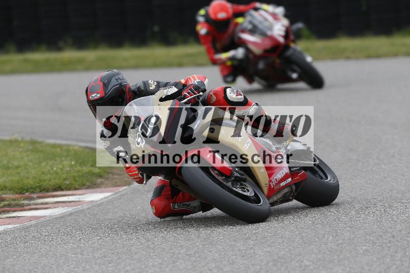 Archiv-2025/08 20.04.2025 Speer Racing ADR/Gruppe rot/910